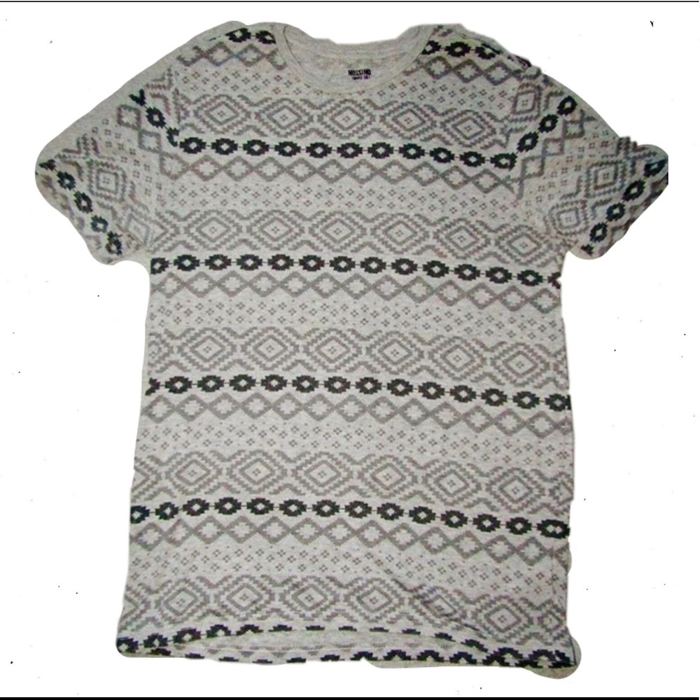 Grey tribal print short sleeve t-shirt